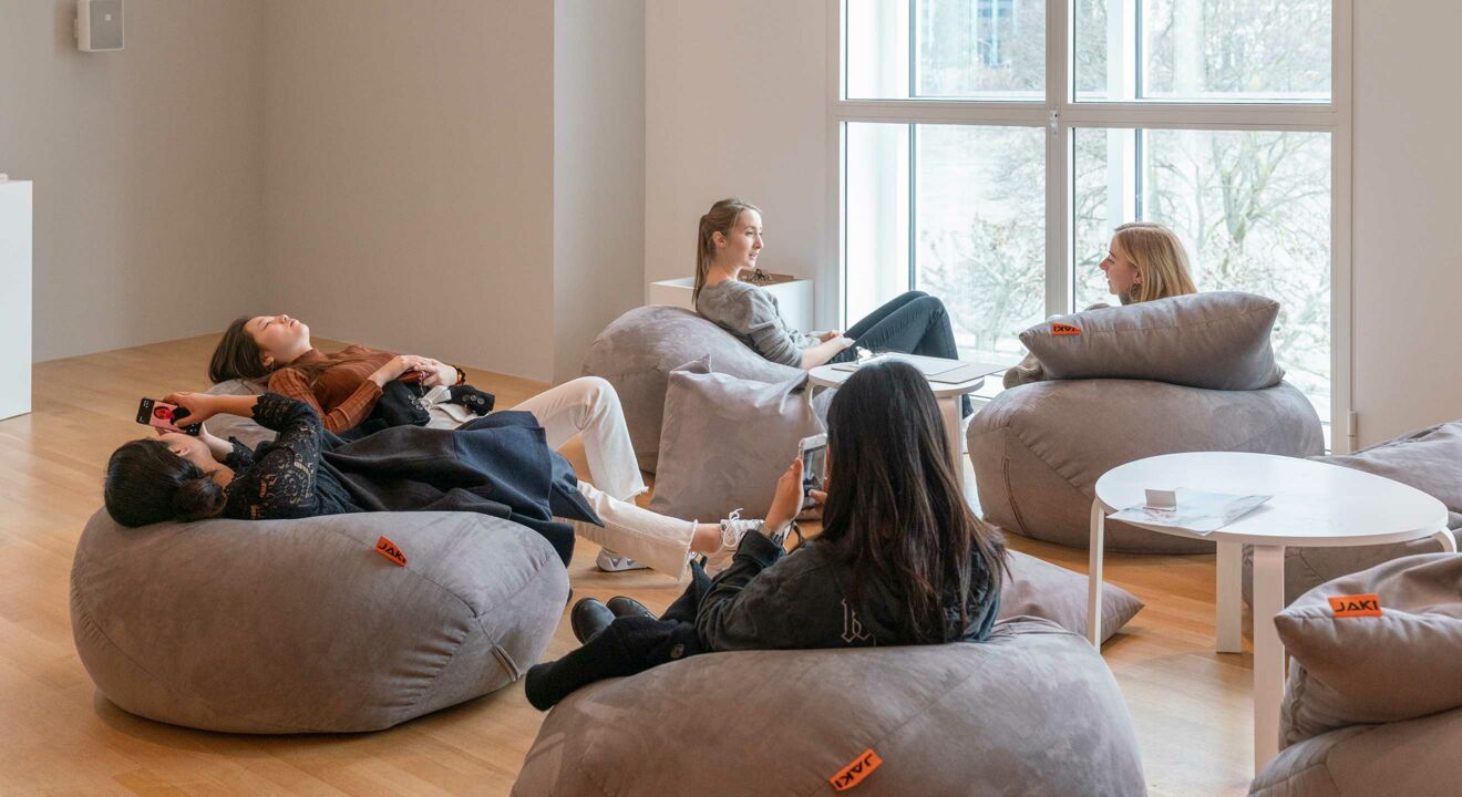 Ruhezone und kreativer Austausch im CREATE SPACE