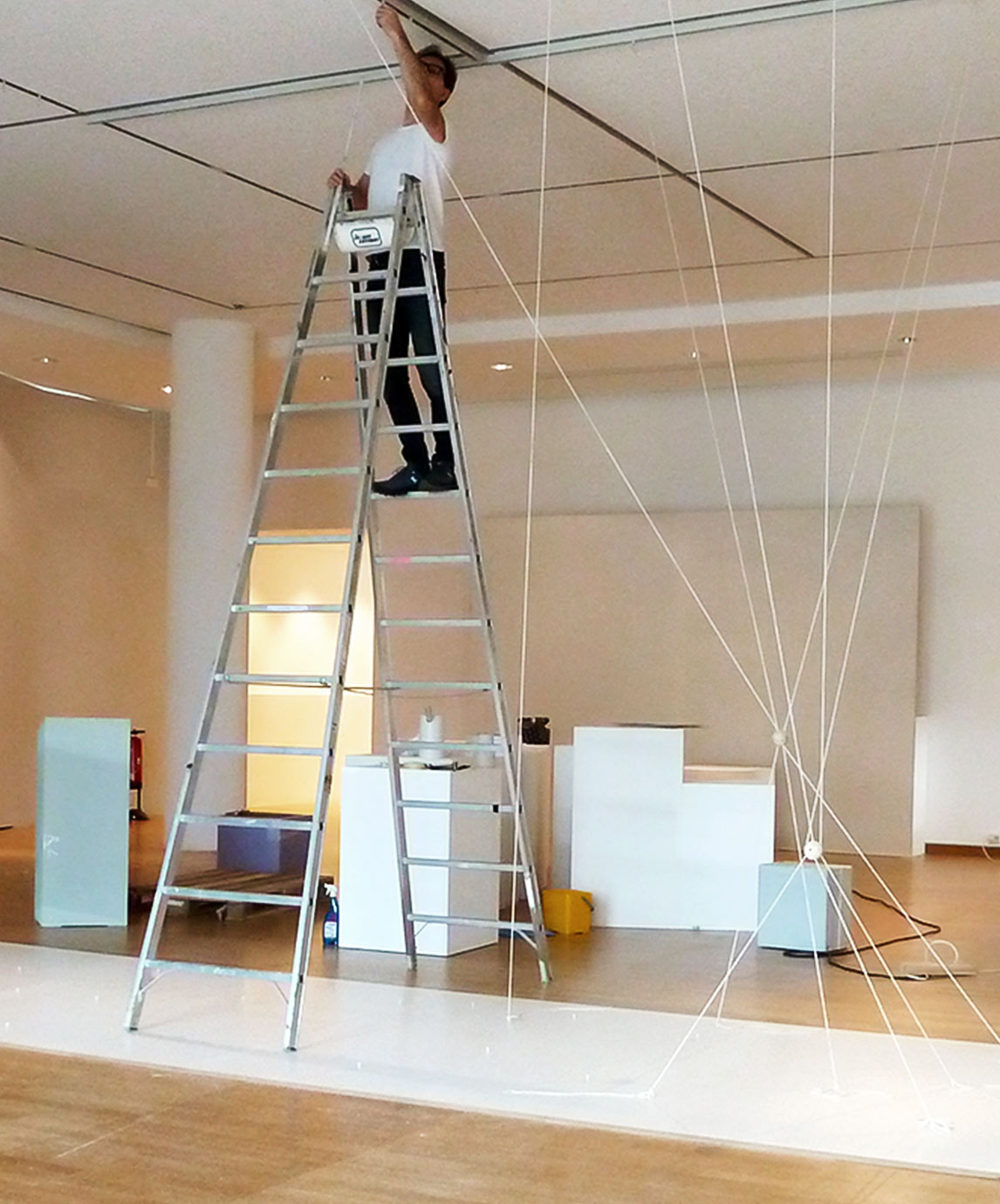 CREATE SPACE – Aufbau Installationsobjekt CREATE SPACE – Aufbau Installationsobjekt